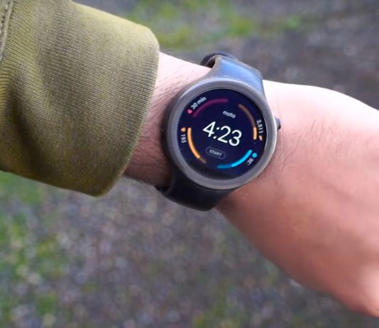 Motorola MOTO 360 Sport Black: sportovec s mnoha kompromisy?