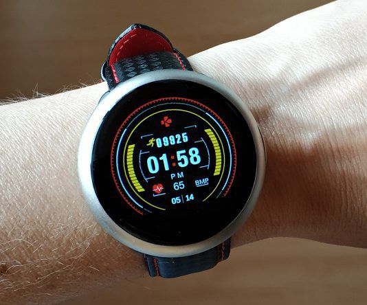 MyKronoz ZeRound2: dobře fungující prodloužená ruka telefonu