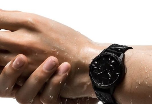 Lenovo Watch 9 – hybridní elegán za pár kaček