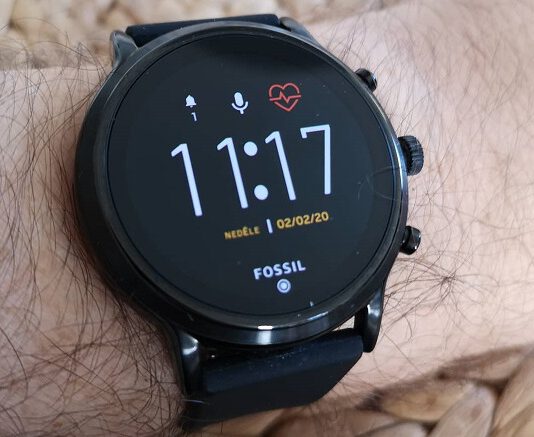 Zaujaly vás luxusní a opravdu chytré hodinky značky Fossil? Na Amazonu je teď můžete mít s velkou slevou opravdu chytré hodinky značky Fossil