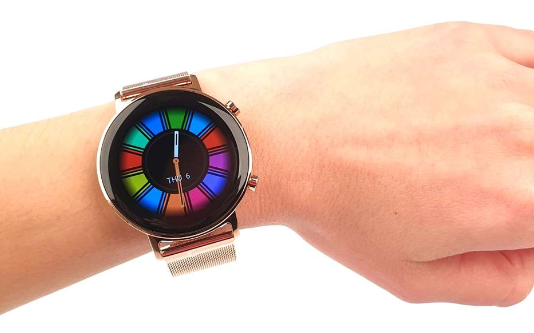 Dámské Huawei Watch GT 2 už mají českou cenovku Dámské Huawei Watch GT 2 už mají českou cenovku