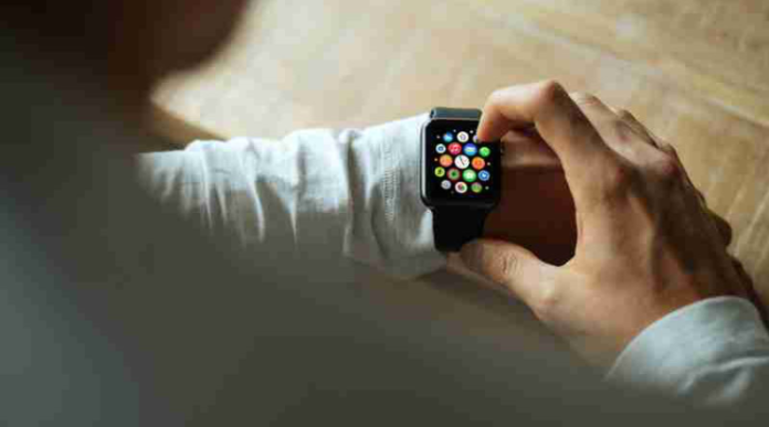 Pro Apple Watch Series 6 se chystají zásadní novinky1 Pro Apple Watch Series 6 se chystají zásadní novinky